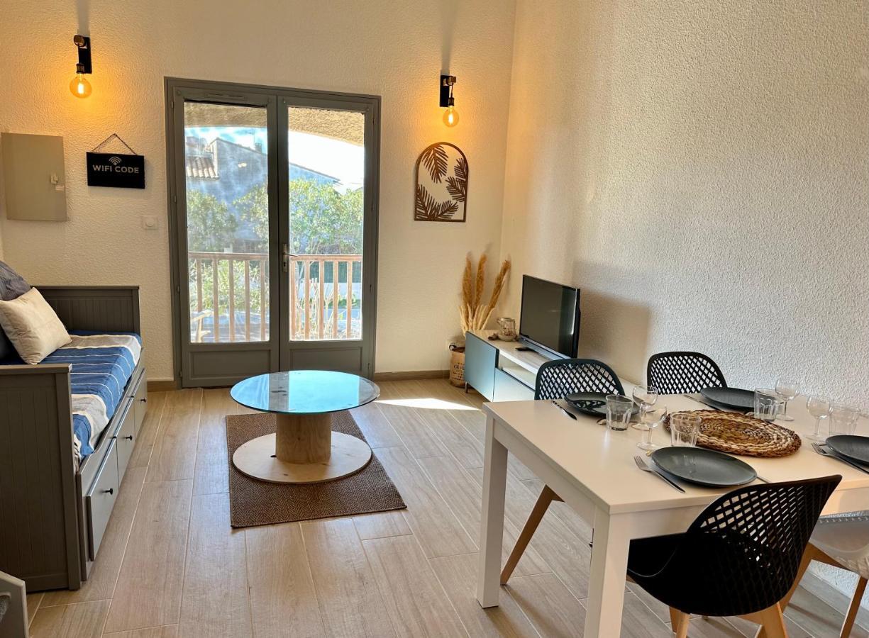 Appartement Duplex 4Pers Climatise - Locations Vld Camargue Saintes-Maries-de-la-Mer Kültér fotó