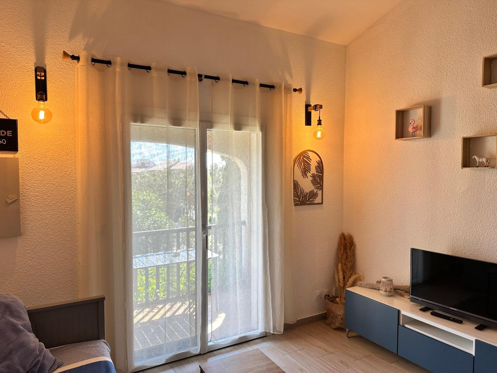 Appartement Duplex 4Pers Climatise - Locations Vld Camargue Saintes-Maries-de-la-Mer Kültér fotó
