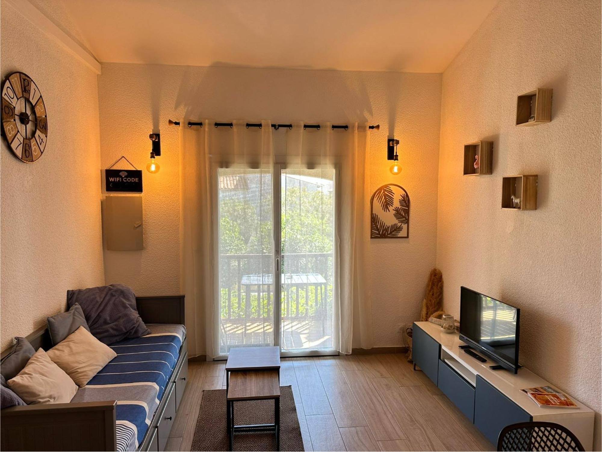 Appartement Duplex 4Pers Climatise - Locations Vld Camargue Saintes-Maries-de-la-Mer Kültér fotó